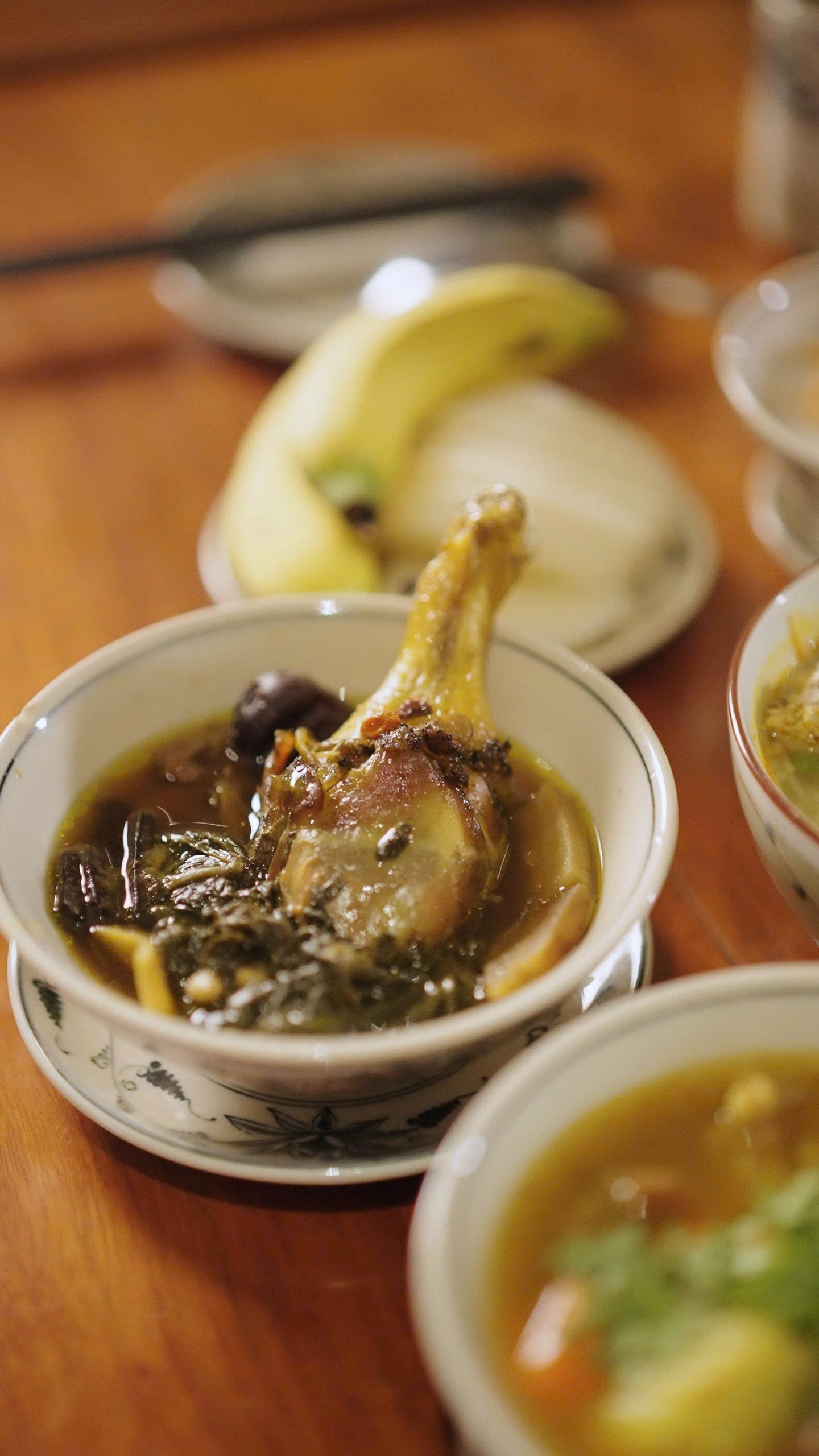 Chicken Stewed with Chinese Herbs